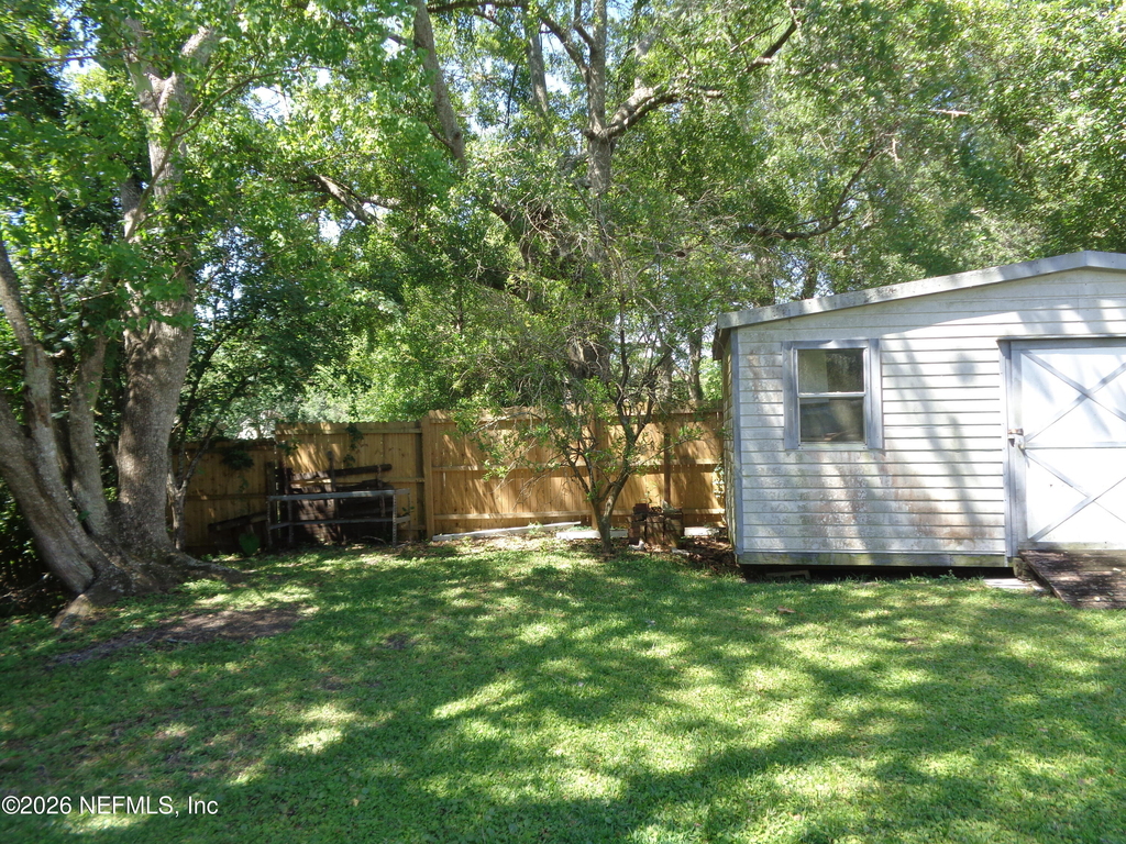 8464 Three Creeks Boulevard - Photo 9