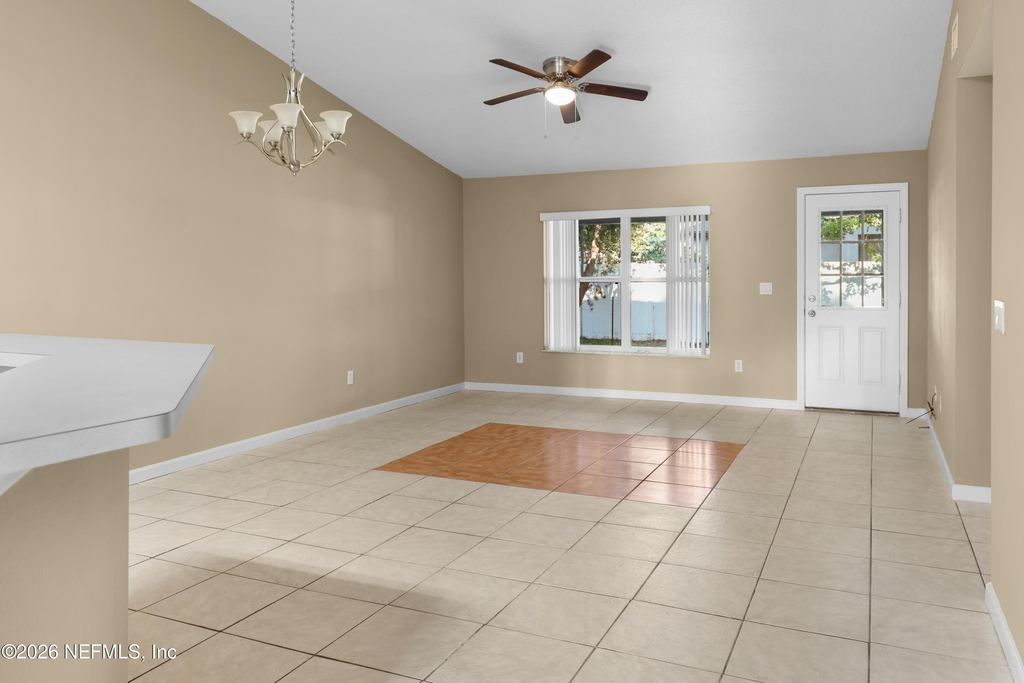 14 Empire Lane - Photo 2