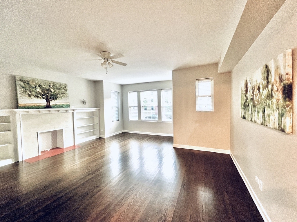 4619 S Michigan Avenue - Photo 2