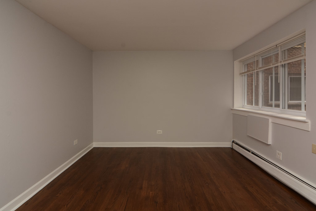 1040 W Hollywood Avenue - Photo 7