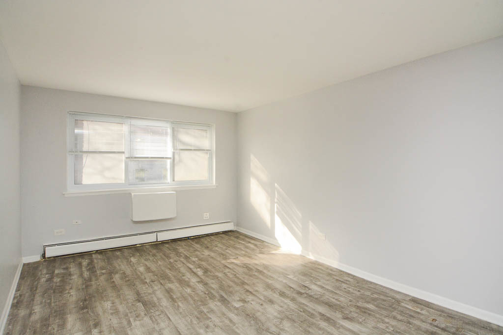 1040 W Hollywood Avenue - Photo 6