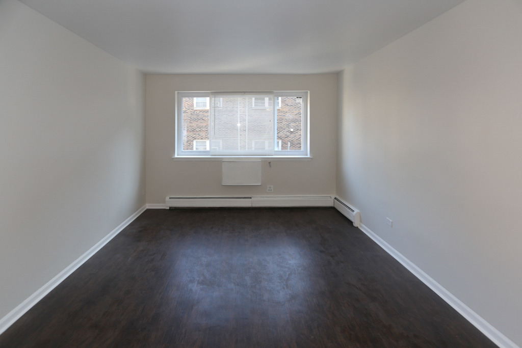 1040 W Hollywood Avenue - Photo 9
