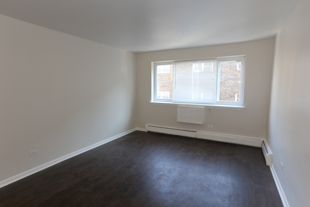 1040 W Hollywood Avenue - Photo 10
