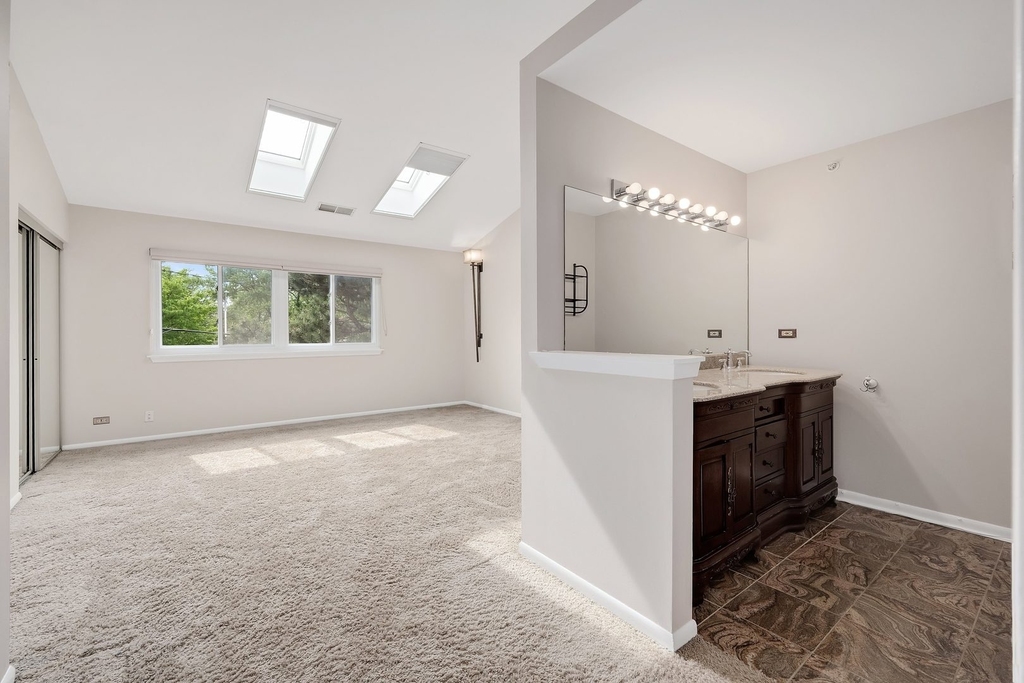 1008 E Wilson Avenue - Photo 14