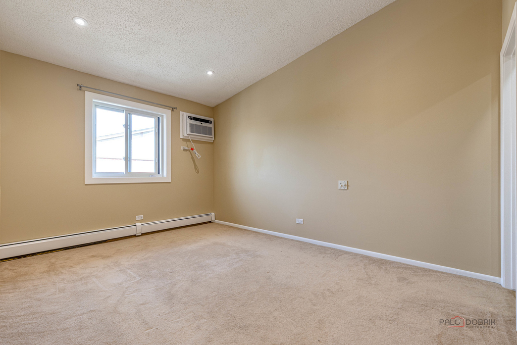 4 Echo Court - Photo 10