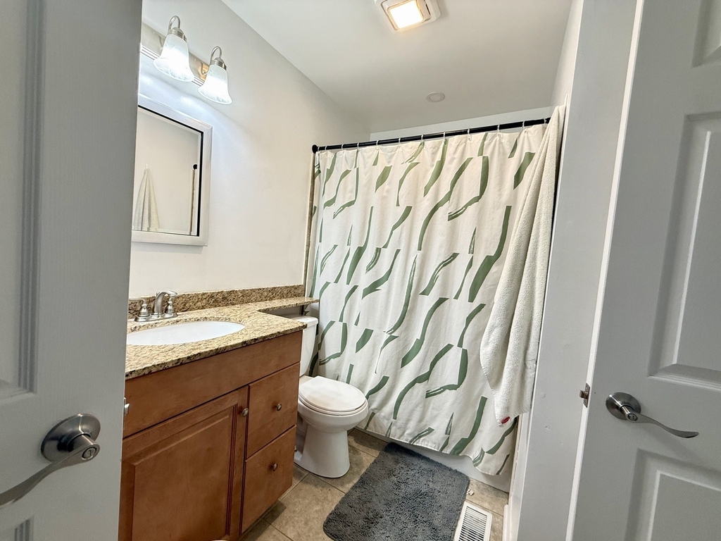 1077 Courtland Drive - Photo 13