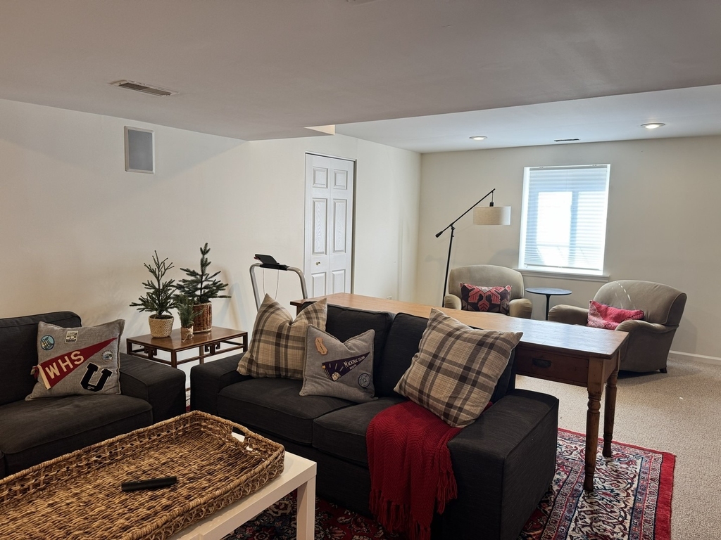 211 Valley View Drive - Photo 35