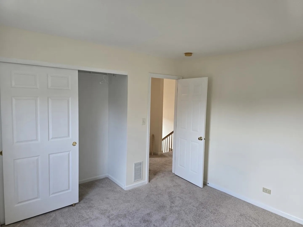 211 Valley View Drive - Photo 29