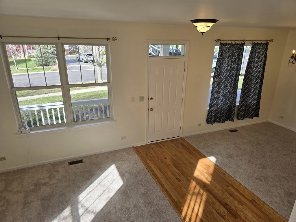 211 Valley View Drive - Photo 6
