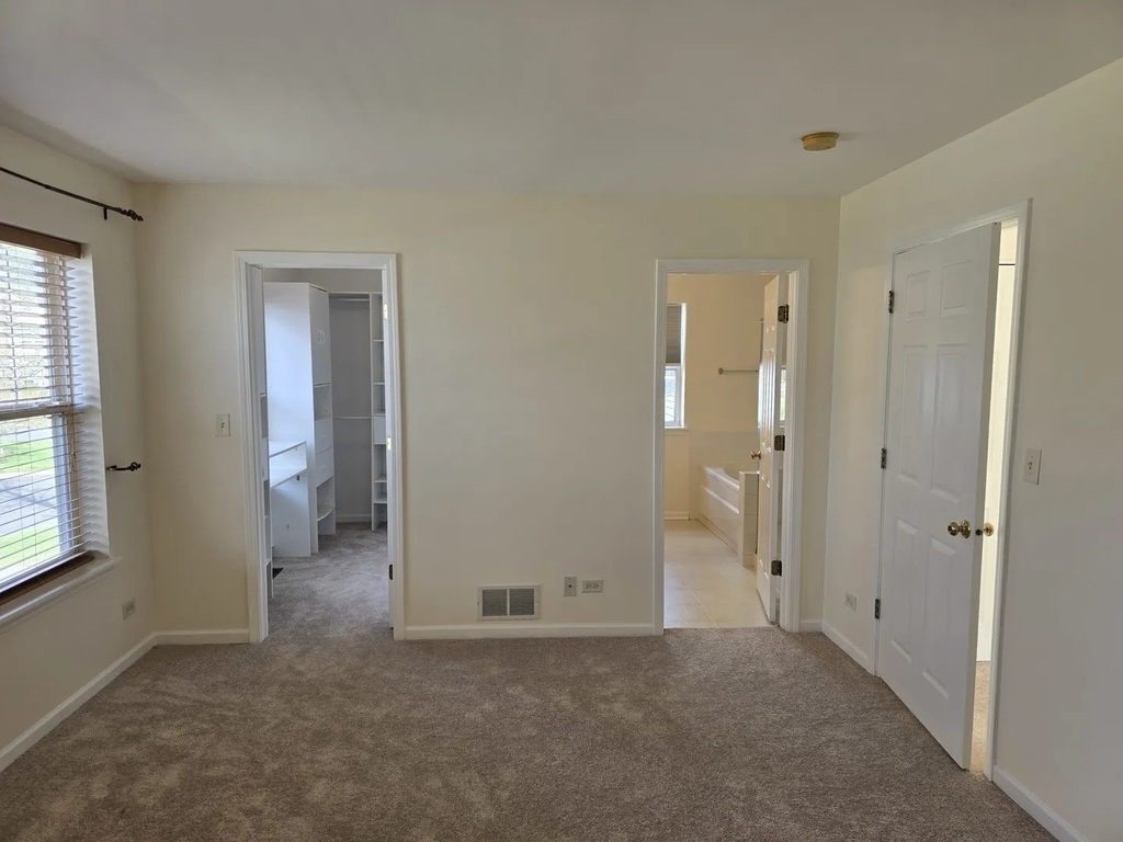 211 Valley View Drive - Photo 24