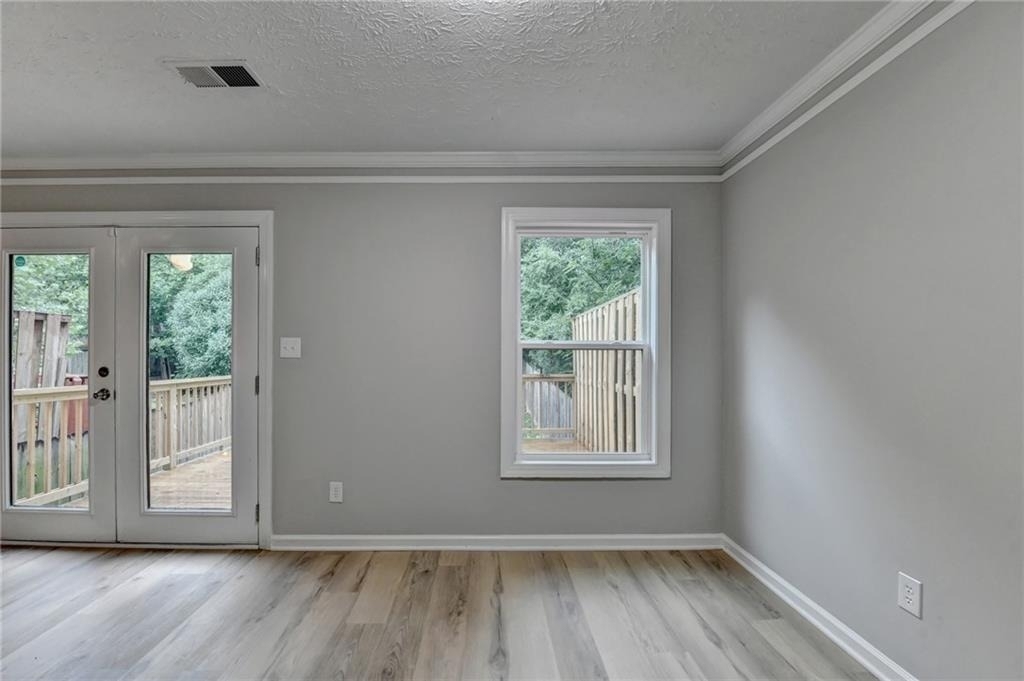 3876 Meadow Creek Drive - Photo 14
