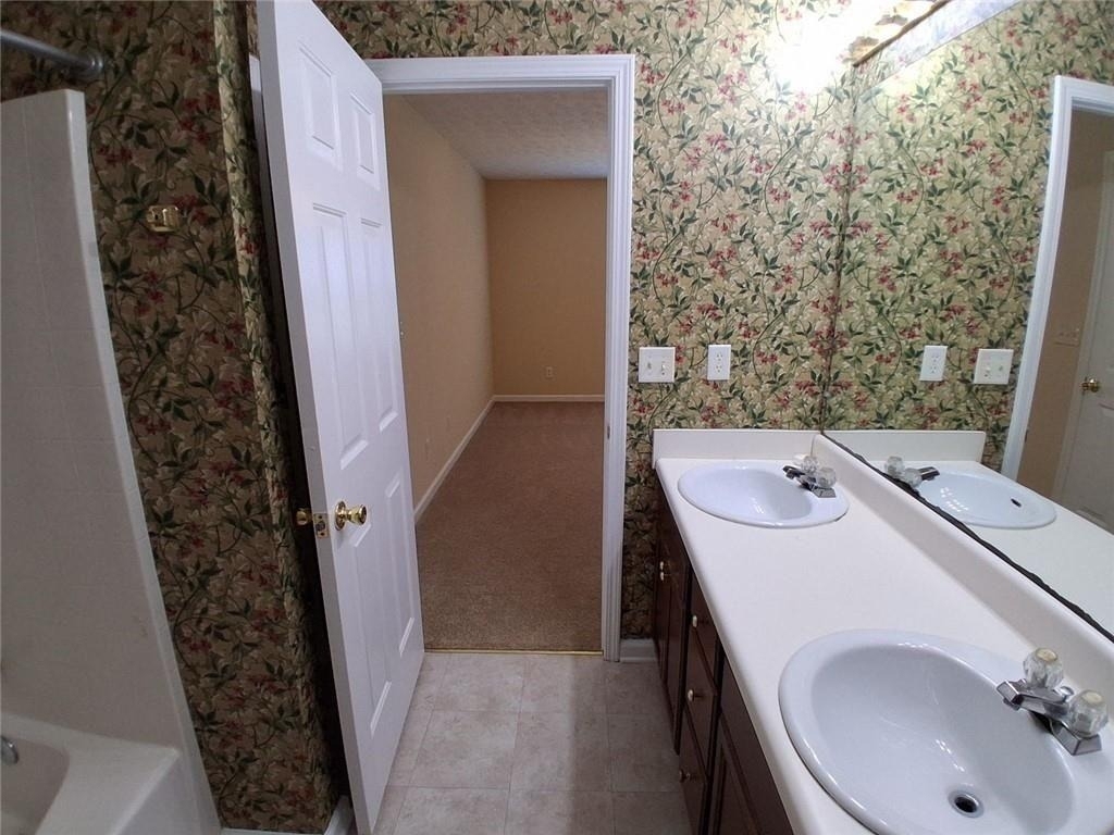 3617 Oakland Spring Court - Photo 21