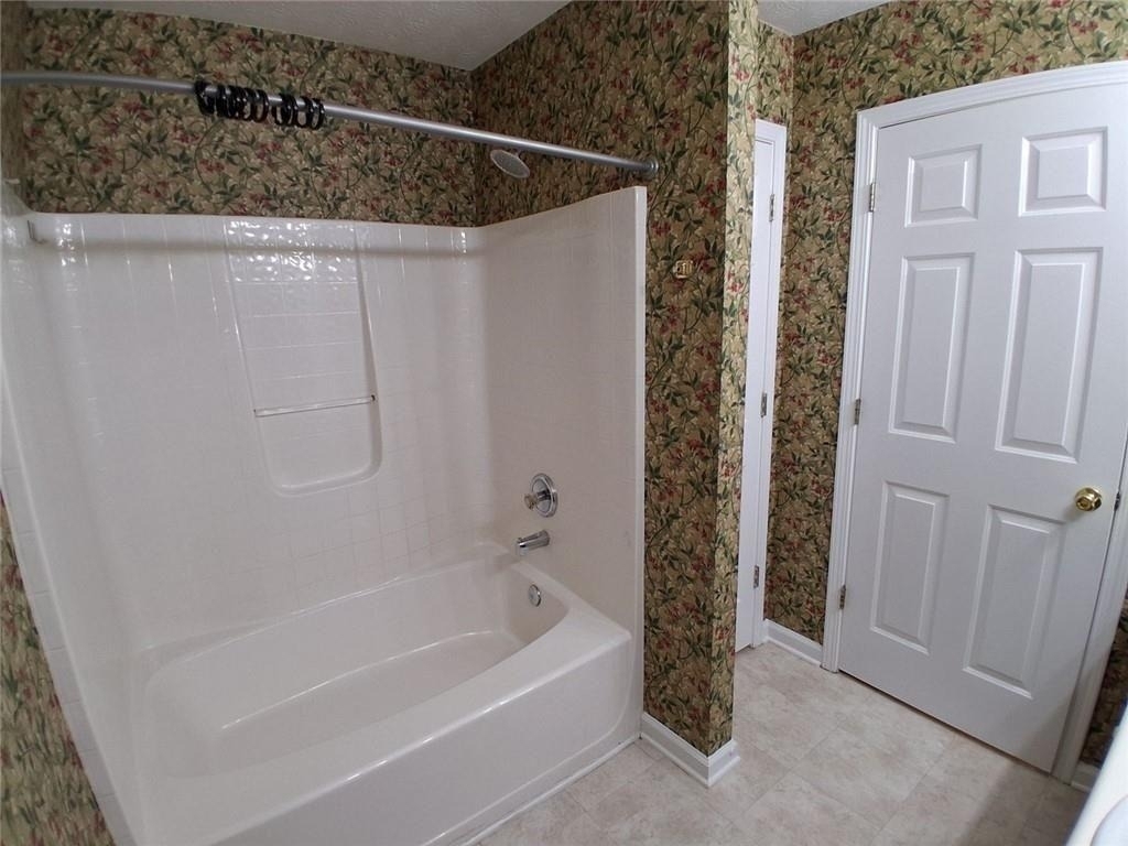3617 Oakland Spring Court - Photo 22