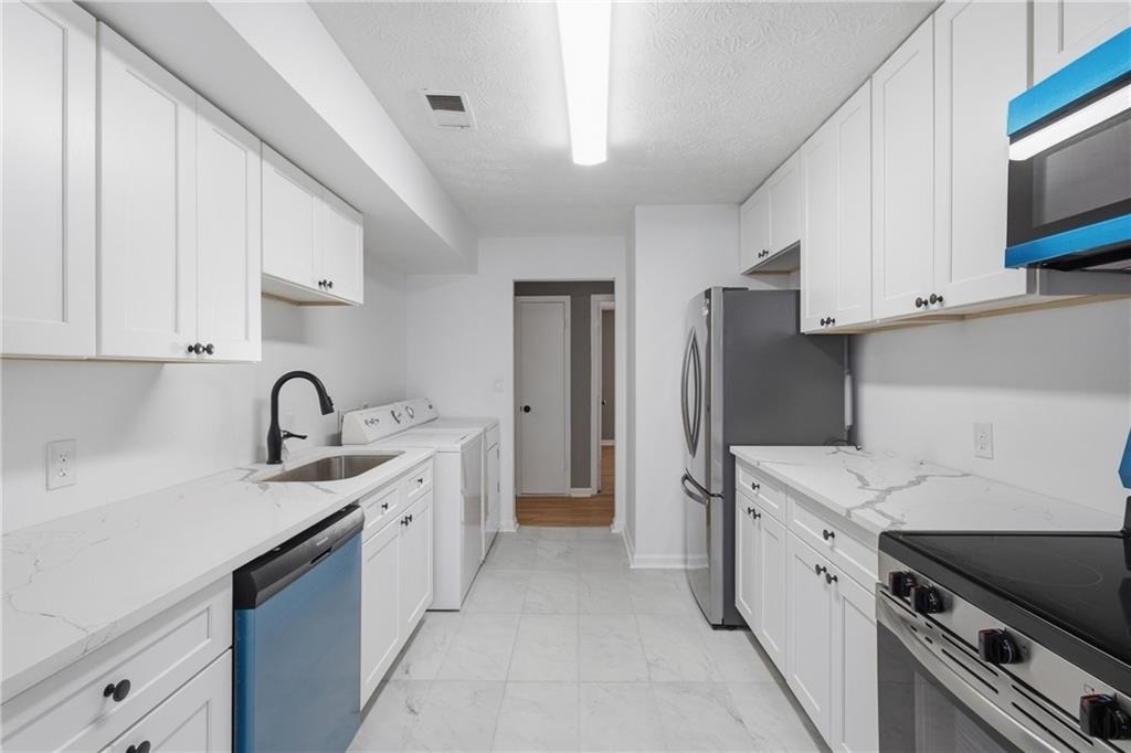 2388 Lawrenceville Highway - Photo 6