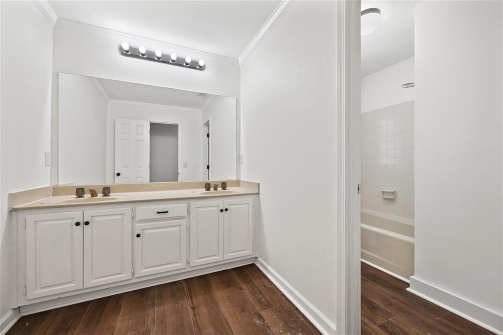 2120 Skyland Cove Lane - Photo 31