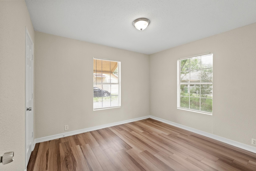 8244 Hartford Street - Photo 7