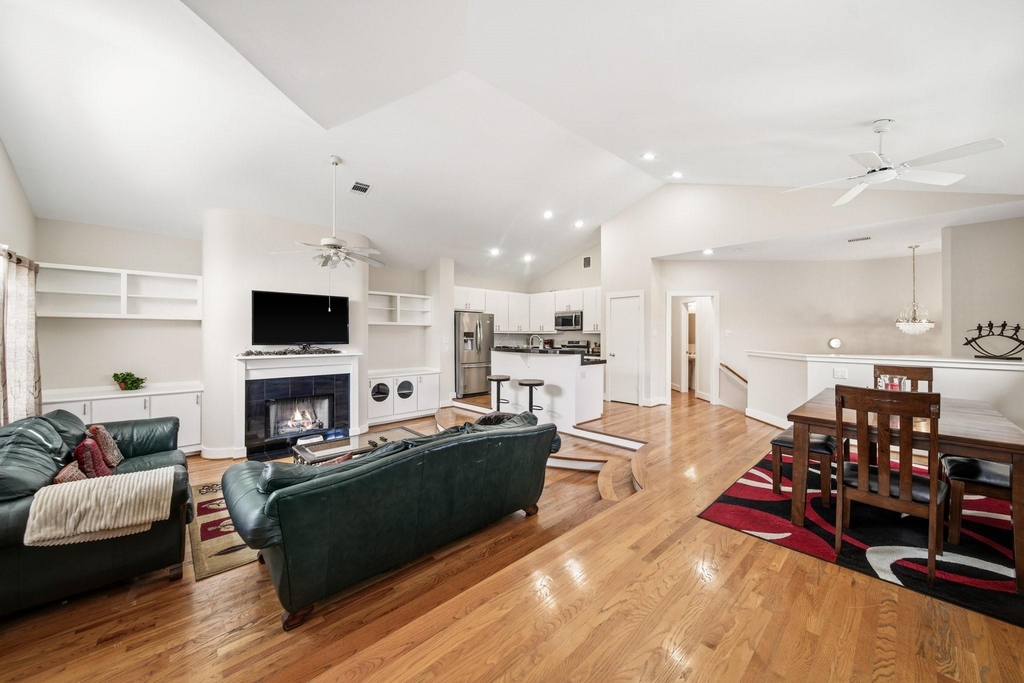 9802 Cynthia Ann Court - Photo 15