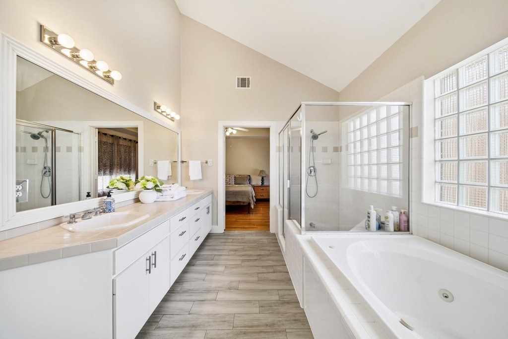 9802 Cynthia Ann Court - Photo 21