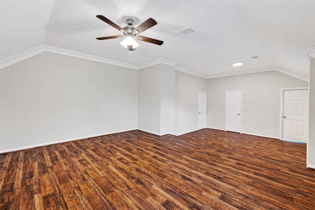 4539 Springfield Lakes Street - Photo 28