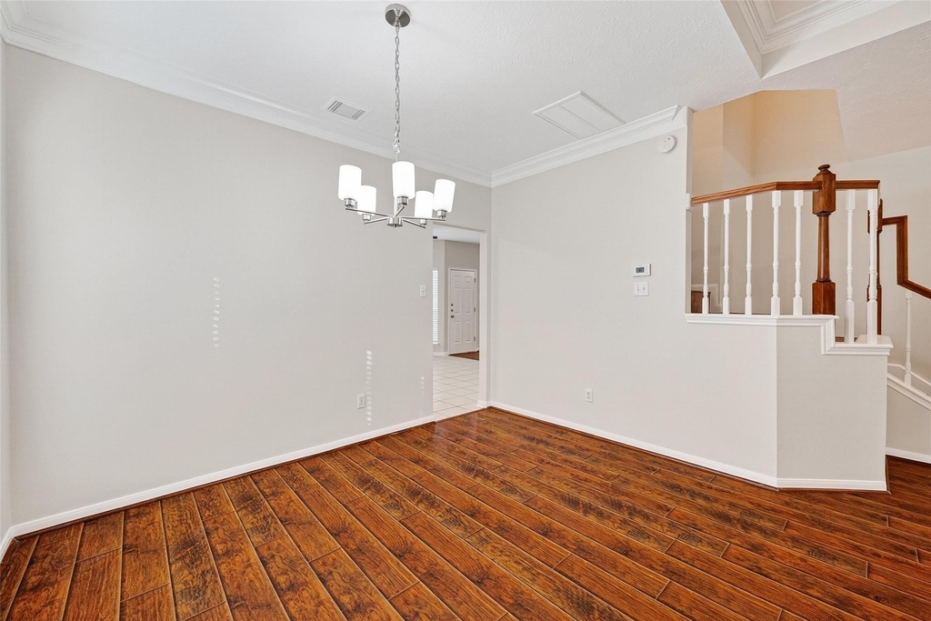 4539 Springfield Lakes Street - Photo 5