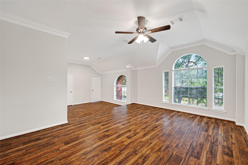 4539 Springfield Lakes Street - Photo 29