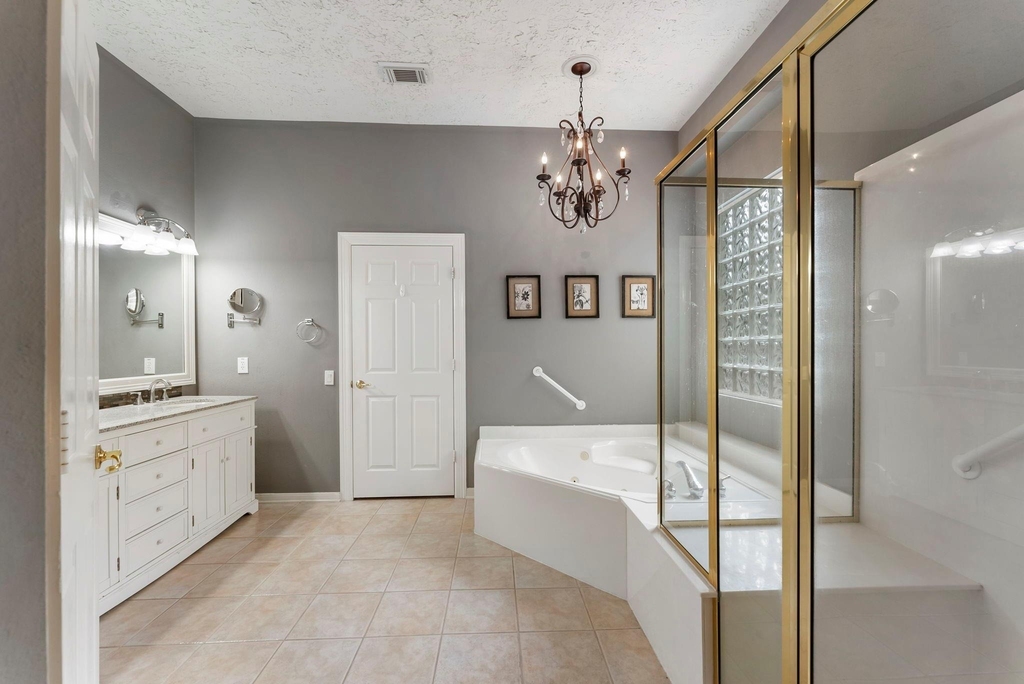 74 Shannon Green Court - Photo 13