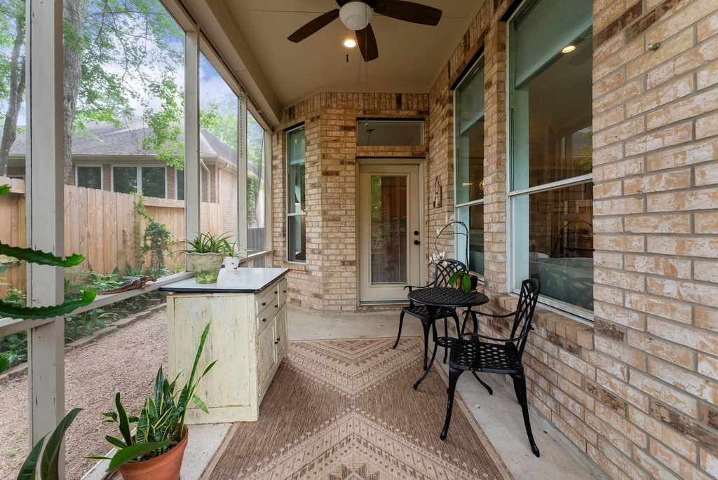 74 Shannon Green Court - Photo 21