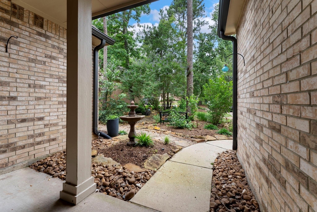 74 Shannon Green Court - Photo 2