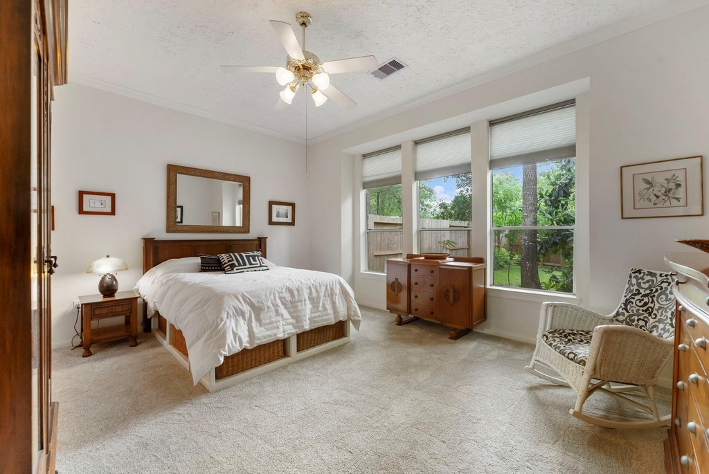 74 Shannon Green Court - Photo 11
