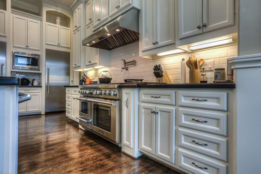 922 Alexander Street - Photo 9