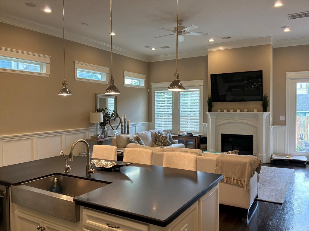 922 Alexander Street - Photo 11