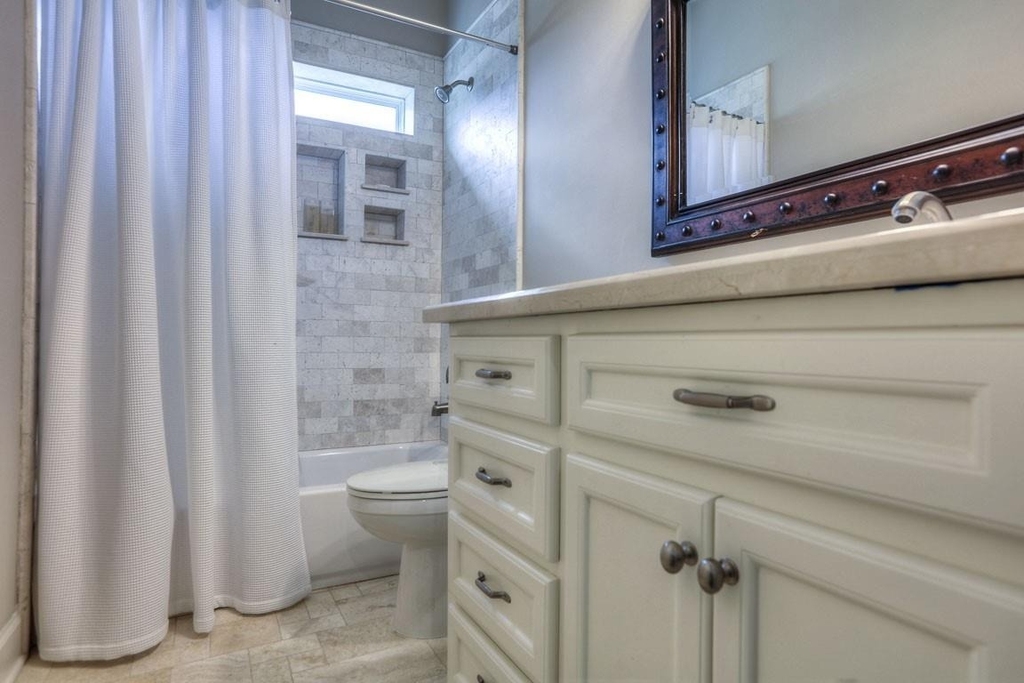 922 Alexander Street - Photo 19