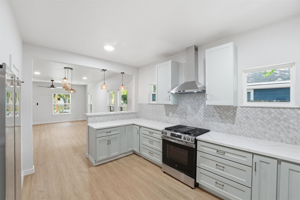 2710 Gano Street - Photo 14