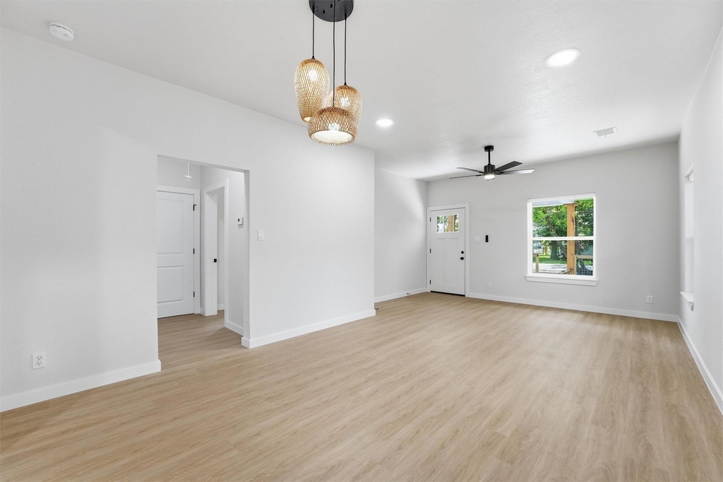 2710 Gano Street - Photo 19