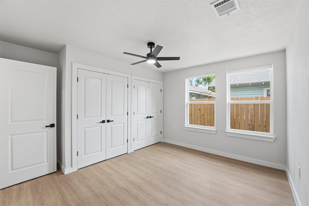 2710 Gano Street - Photo 16
