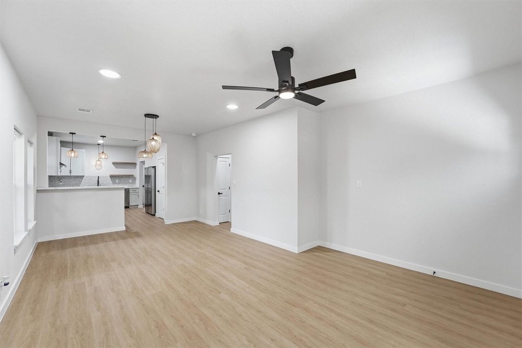 2710 Gano Street - Photo 20