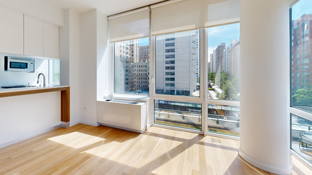 808 Columbus Ave - Photo 2