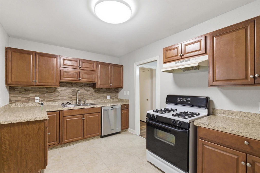 3615 Alberta Street - Photo 3