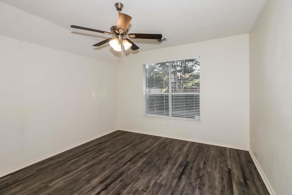 5114 Forest Sage Lane - Photo 8