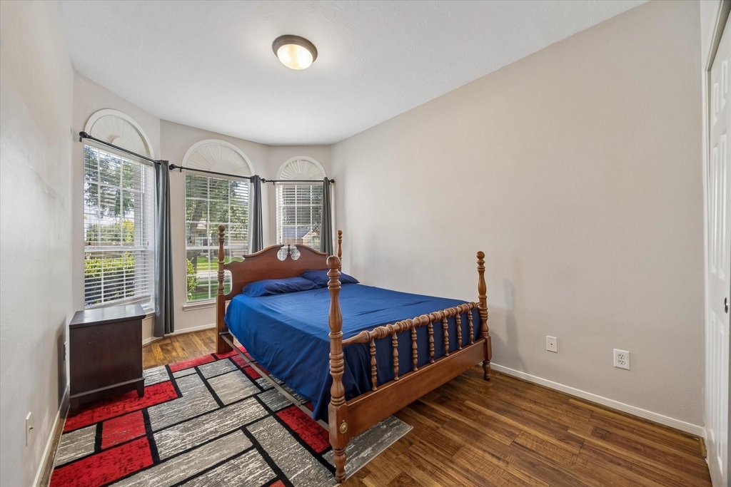 21702 Cozy Hollow Lane - Photo 11