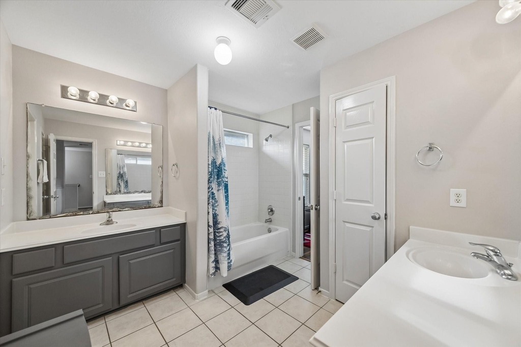 21702 Cozy Hollow Lane - Photo 16