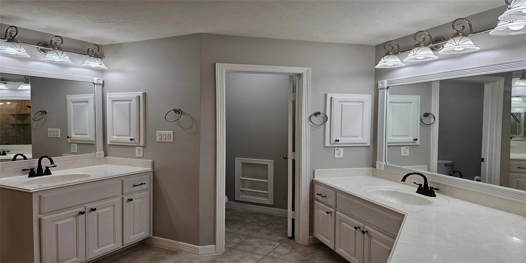 1719 Stacy Crest - Photo 16