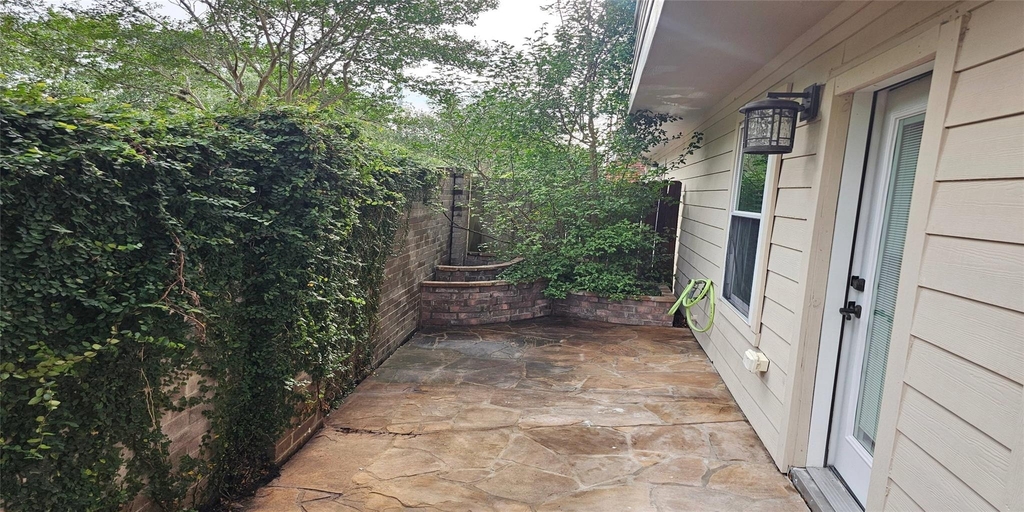 1719 Stacy Crest - Photo 25