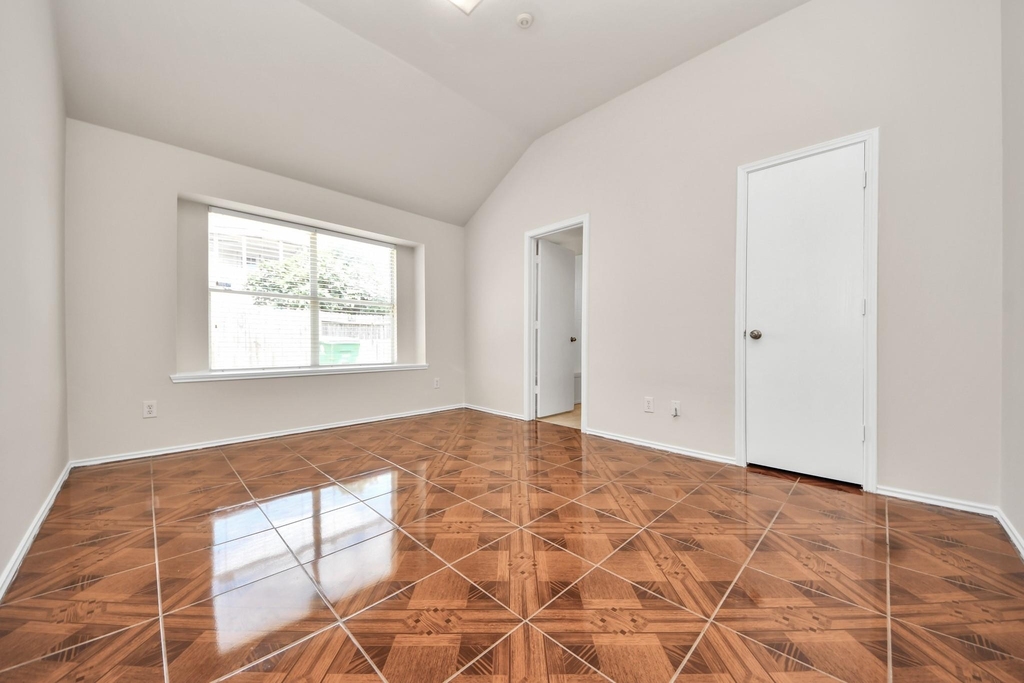 12426 Magnolia Canyon - Photo 19