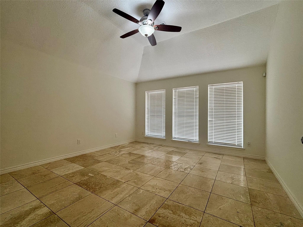 7815 Log Hollow Drive - Photo 9