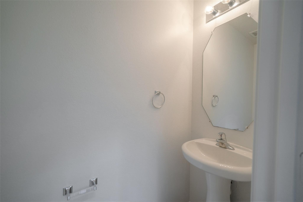 146 Silver Penny Drive - Photo 5
