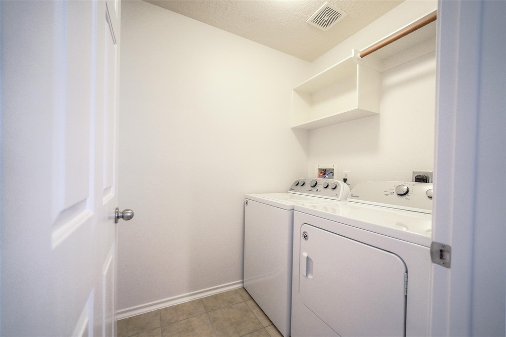 146 Silver Penny Drive - Photo 26