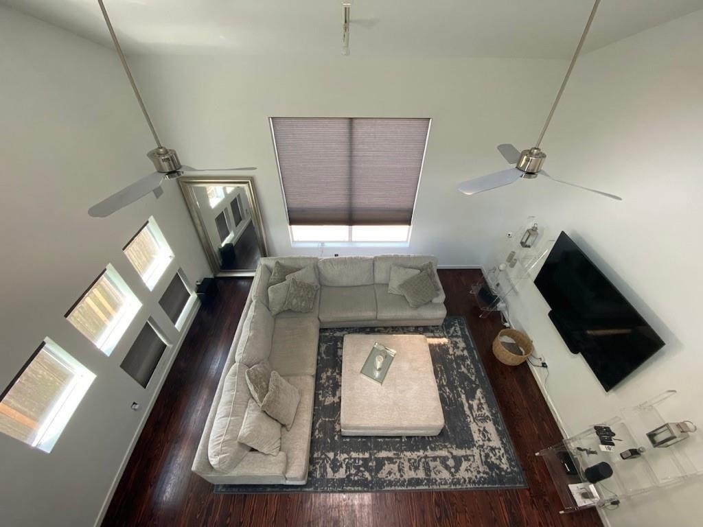 3002 Commerce Street - Photo 0