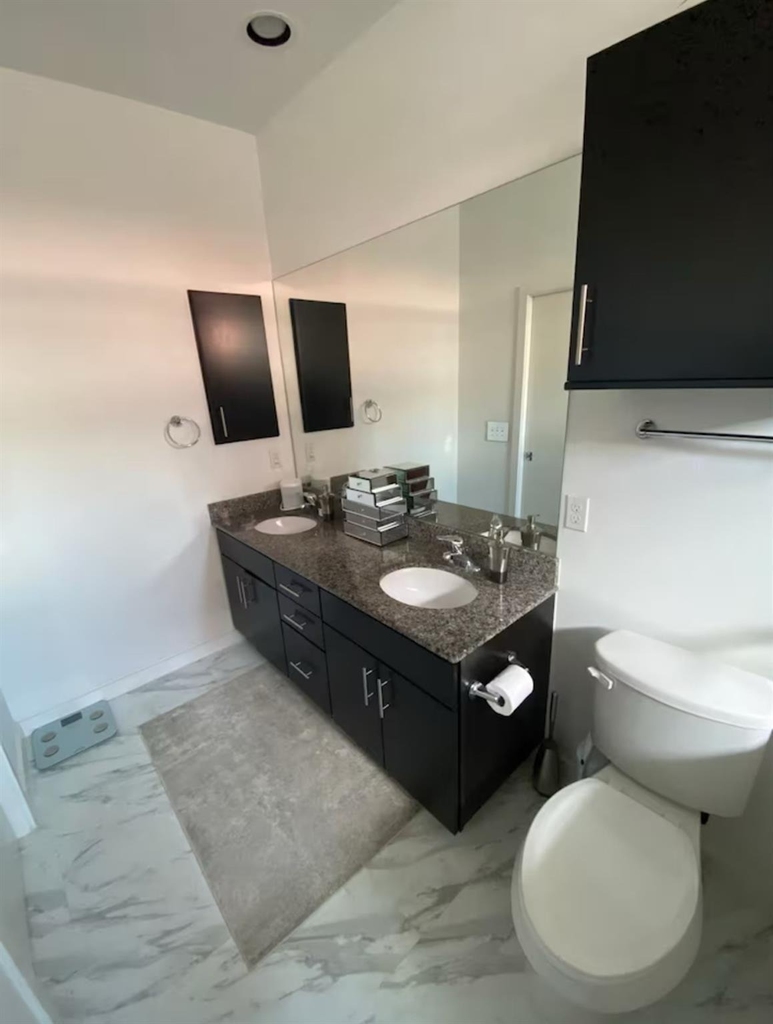 3002 Commerce Street - Photo 8
