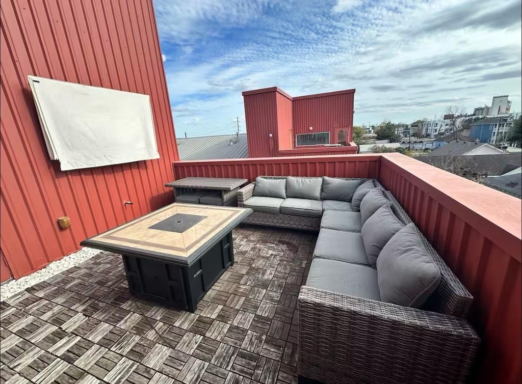 3002 Commerce Street - Photo 14